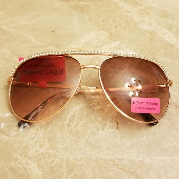 Betsey Johnson Accessories - Betsey Johnson Rhinestone Sunglasses
